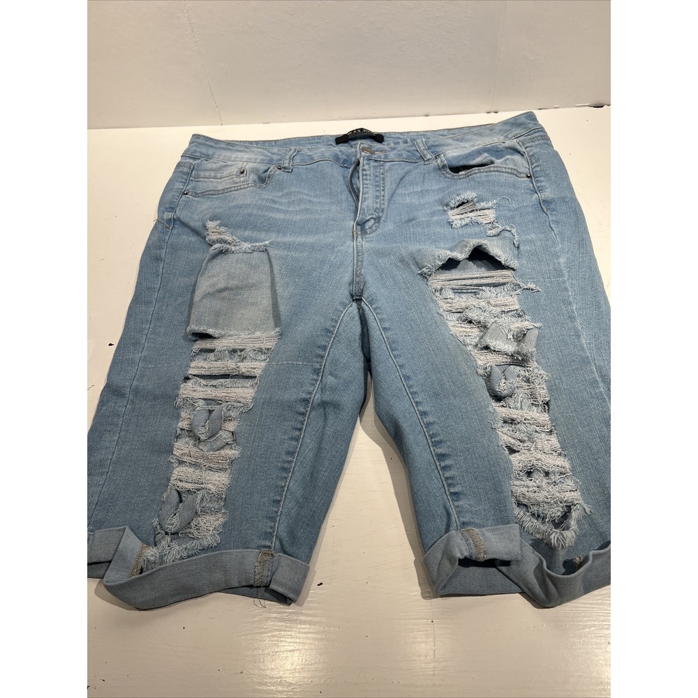 Wax Jean Bermuda‎ Shorts Womens Size 3XL Blue Denim Distressed